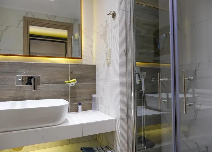 Country Szálloda 3*