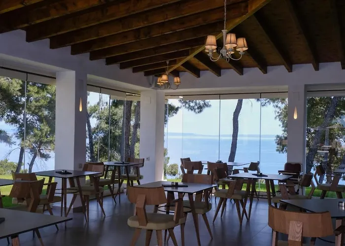 Country Szálloda 3*