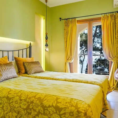 Ξενοδοχείο Country 4*