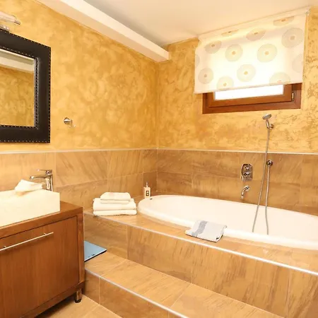 Ξενοδοχείο Country 4*